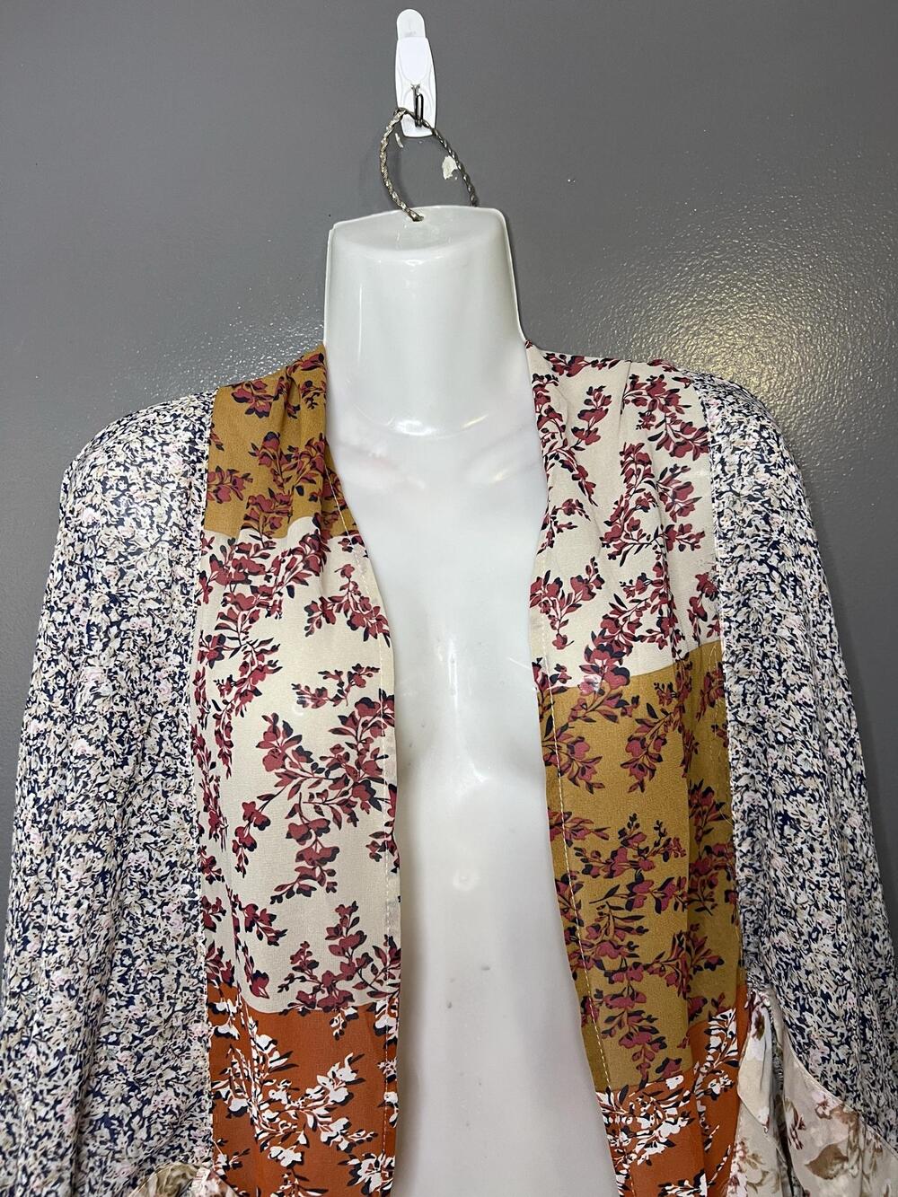 Umgee Kimono Jacket Womens S/M Multicolor Floral Patchwork Ruffle Hem Boho